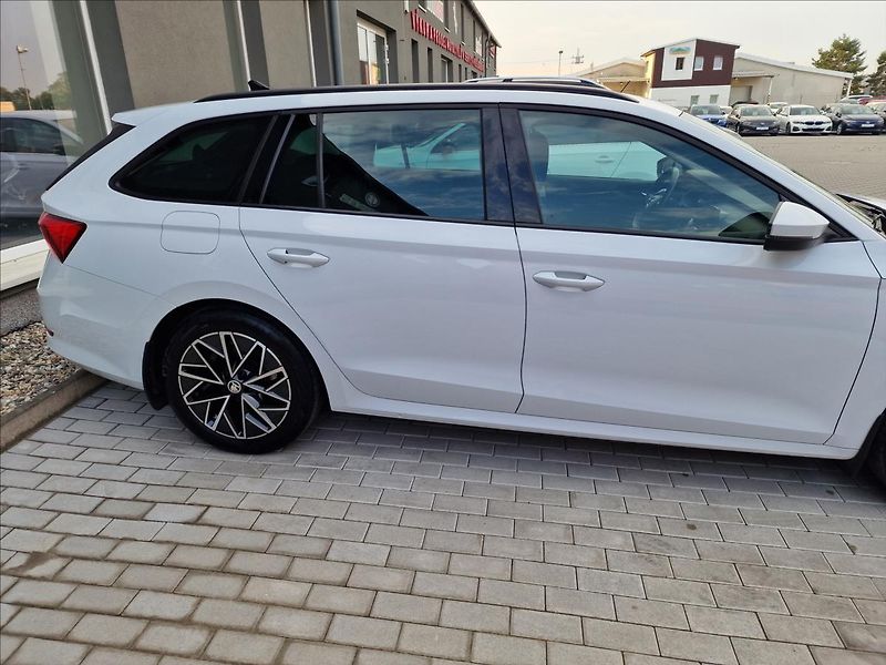 Škoda Octavia 2.0 TDI 110kW Combi,ČR,1.Maj. - fotka 42 z 50