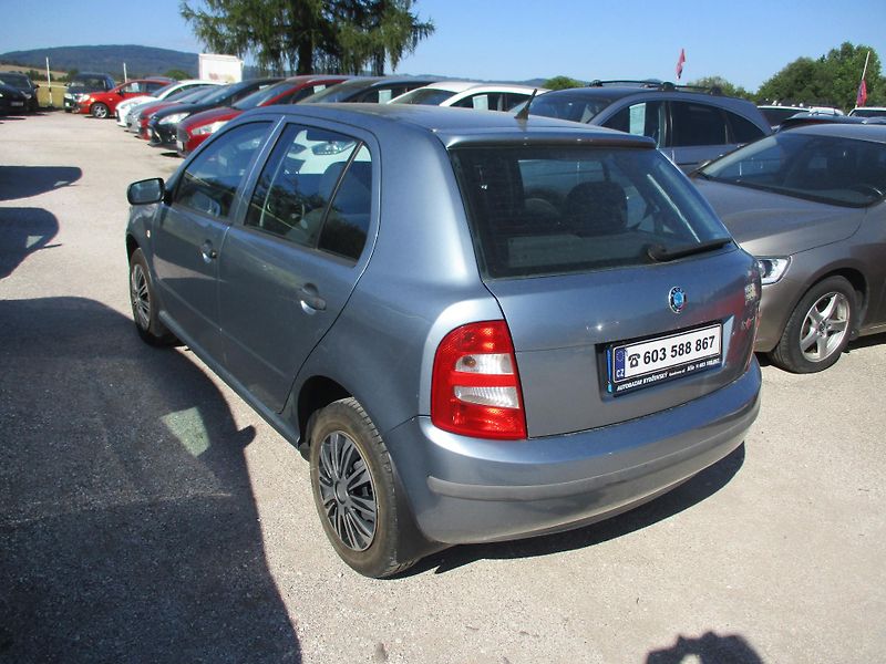 Škoda Fabia (2002) 1,4 MPi   pravidelný servis - fotka 3 z 10