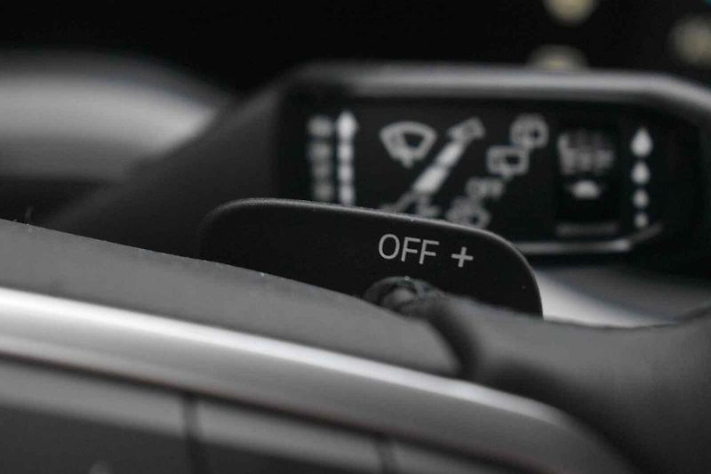 Volkswagen Touareg je dobře vymyšlené velké SUV.