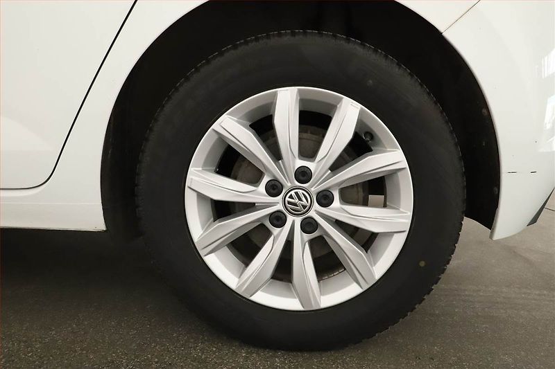 Volkswagen Polo (2018) 1.0 TSI, Tempomat - fotka 11 z 14