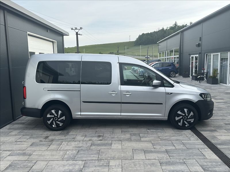 Volkswagen Caddy 2,0 TDI 102PS  Maxi Trend-7 DS - fotka 6 z 52