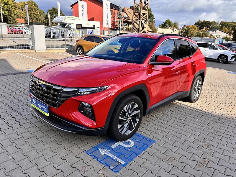 Hyundai Tucson 1.6T-GDi 110kW AUTOMAT STYLE - fotka 3 z 28
