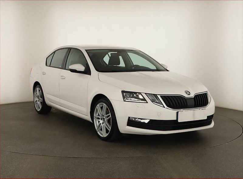 Škoda Octavia (2017) 1.6 TDI, Tempomat - fotografie inzerátu