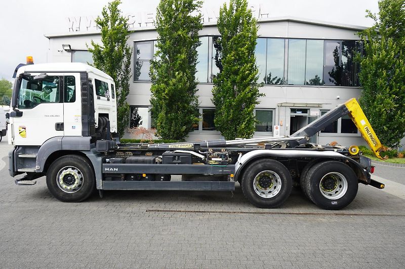 MAN TGS (2016) 26.360 6x4 BB / 160 tho. km - fotka 5 z 17