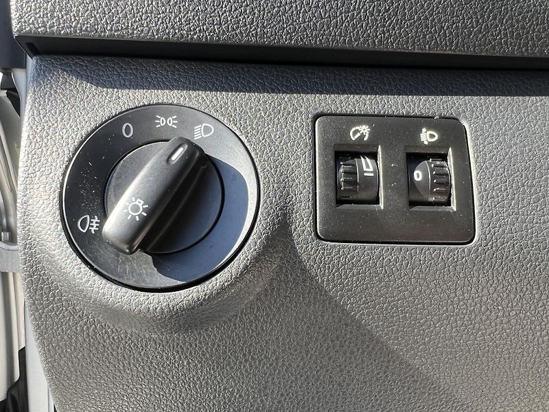 Volkswagen Caddy (2019) 2,0TDi 55kW - fotka 18 z 25