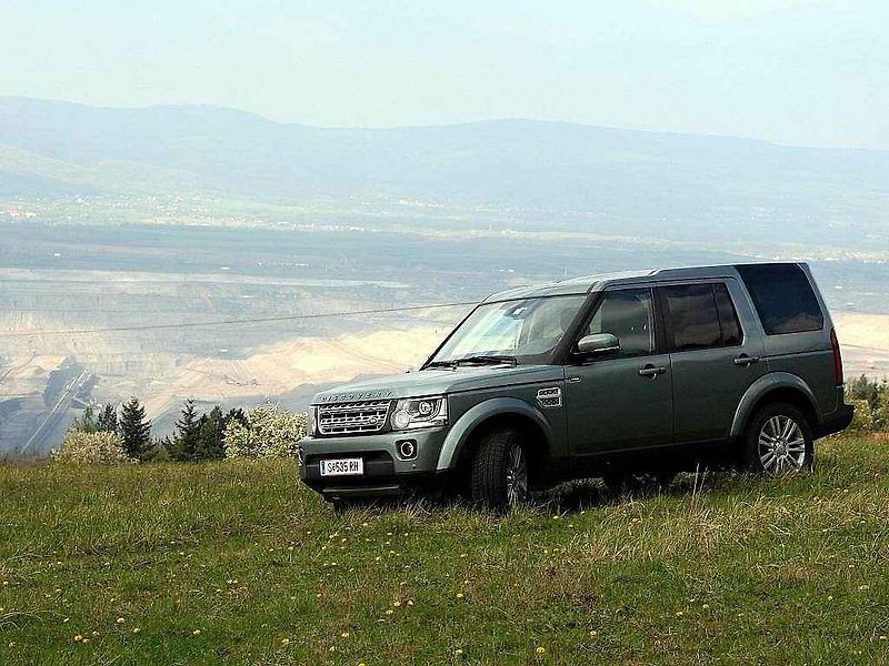 Land Rover Discovery.