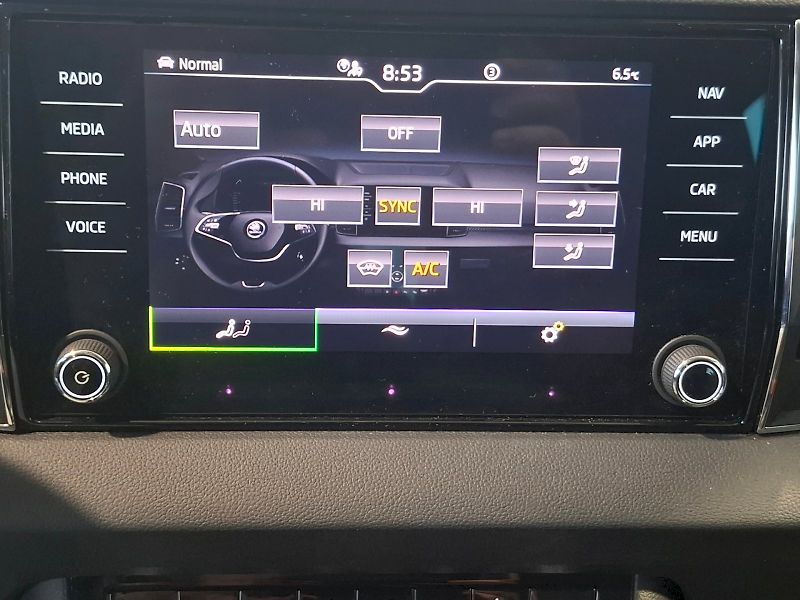 Škoda Karoq (2024) SEL TS 110/1.5 A7F - fotka 18 z 52