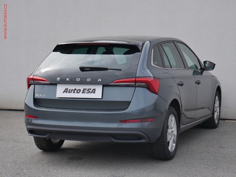 Škoda Scala (2021) 1.5 TSI, ČR, Style, DSG - fotka 4 z 19