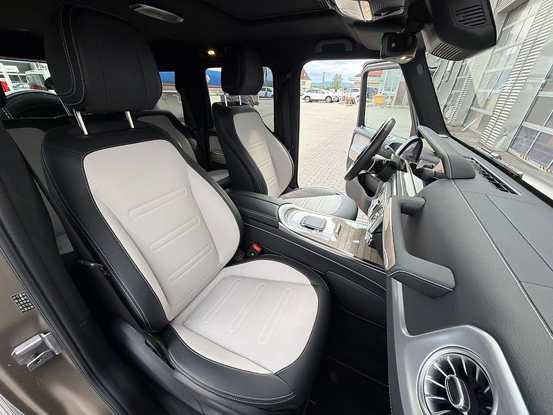 Mercedes-Benz Třídy G 580 s technologií EQ - fotka 30 z 42