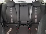 BMW X1 (2019) sDrive18i, Automat, Navi - náhled 10