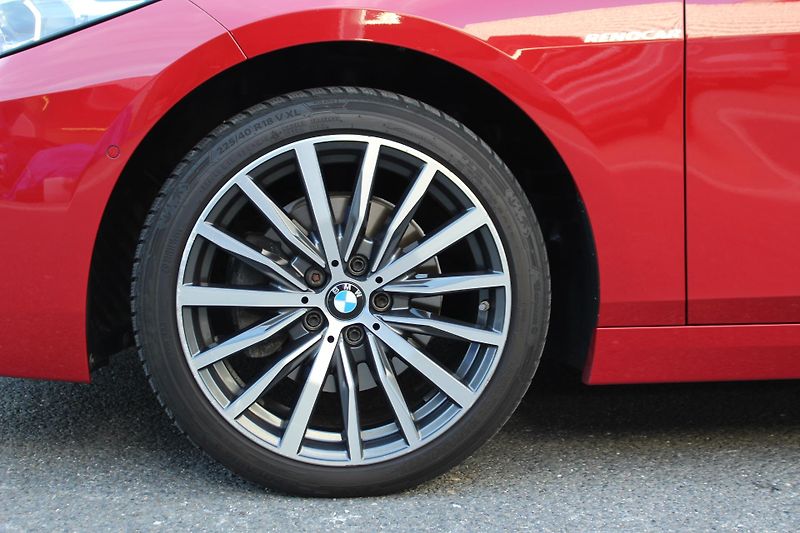 BMW Řada 2 218i Gran Coupé  - fotka 6 z 23