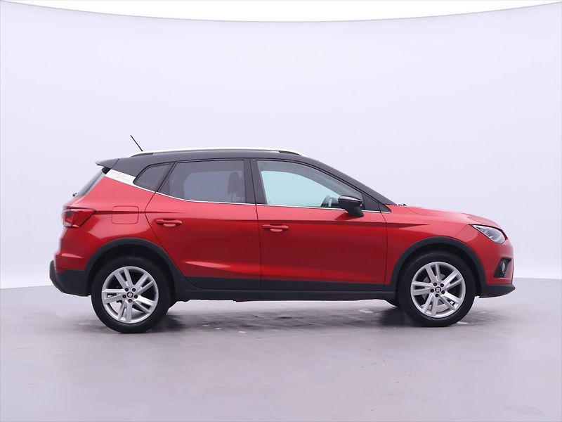 Seat Arona 1,5 TSI FR 110kW EVO CZ - fotka 8 z 32