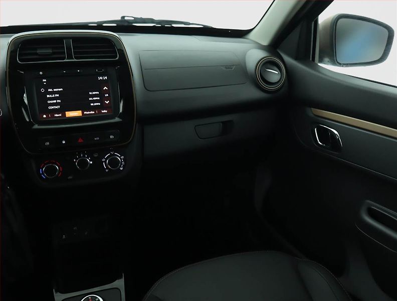 Dacia Spring (2023) Electric 65 (27 kWh), SoH 93% - fotka 8 z 18
