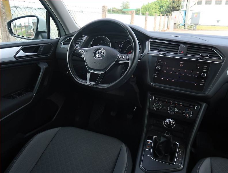 Volkswagen Tiguan Allspace (2020) 1.5 TSI - fotka 7 z 18