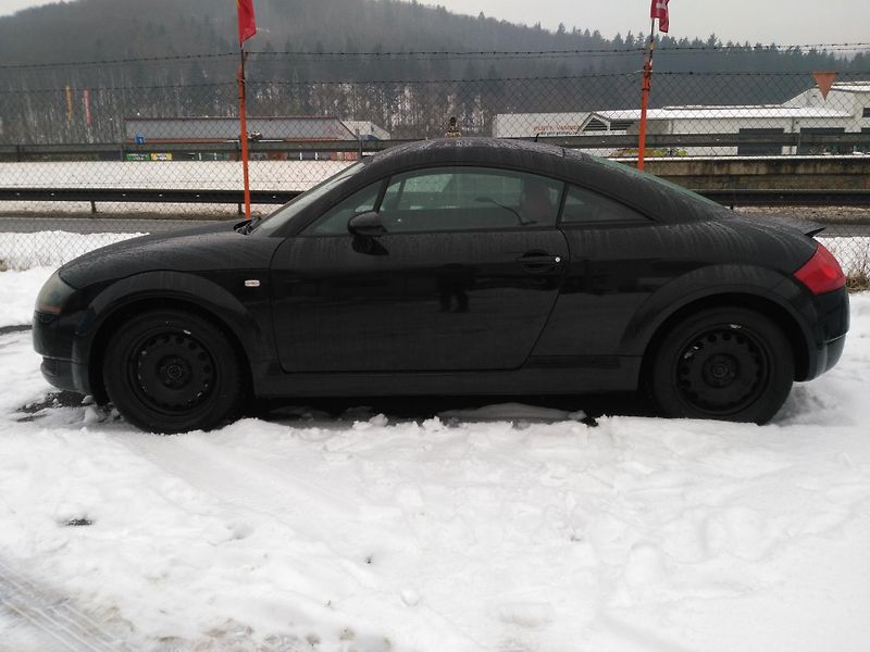Audi TT 1,8 Turbo Quattro - fotka 31 z 31