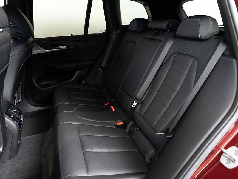 BMW X3 xDrive30d - fotka 21 z 22