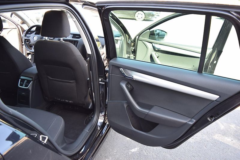 Škoda Octavia (2020) 2.0TDI 110kw AMBITION DSG TAŽ  - fotka 47 z 50