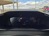Peugeot 2008 ALLURE 1,2 PT 100k M6 - náhled 17