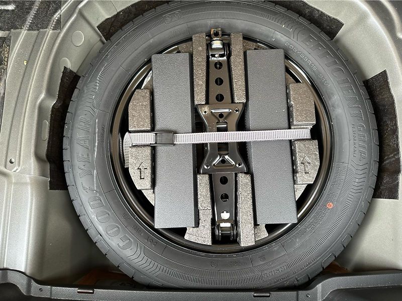 Škoda Kamiq 1,0 TSI / 85 kW Selection - fotka 13 z 22