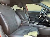 Mercedes-Benz Třídy A A-Třída 180d sedan AMG Line Ni - náhled 16