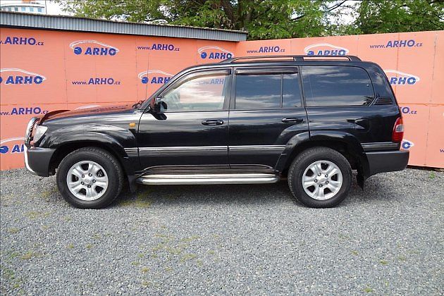 Toyota Land Cruiser 4,7 i V8., zdroj: Foto: se svolením Autobazar Arho
