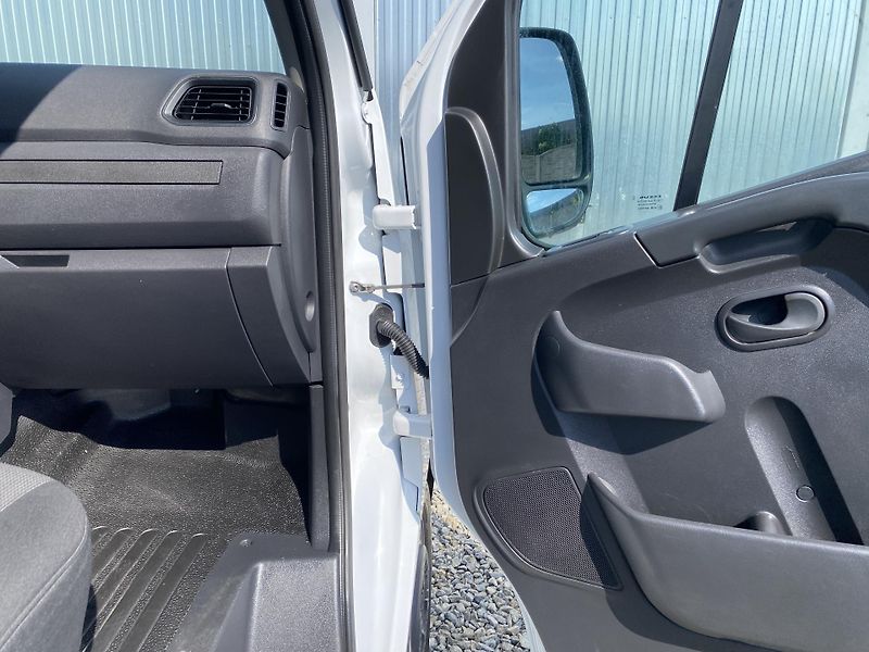 Renault Master 2.3DCi 145PS CZ DPH 99TKM TOP! - fotka 119 z 145