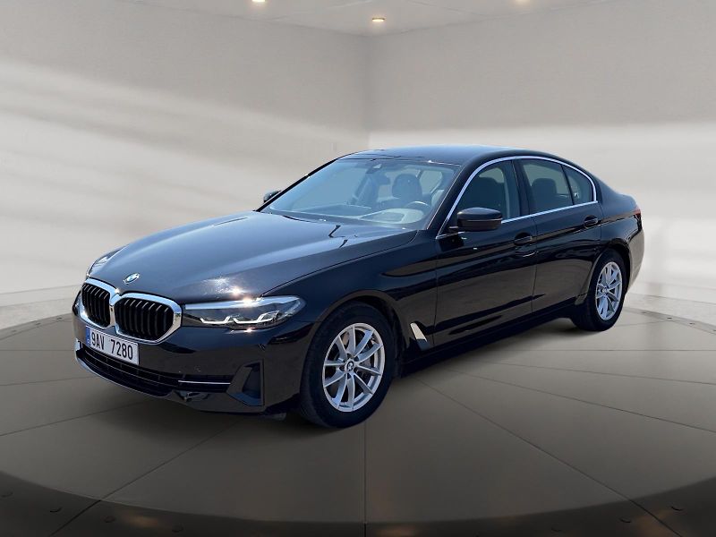 BMW Řada 5 (2023) xDRIVE 530d 210kW 4x4 CZ DPH - fotografie inzerátu