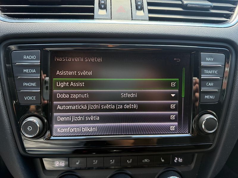 Škoda Octavia (2014) RS 2.0 TDI 135 kW - fotka 18 z 28