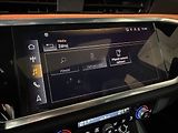 Audi Q3 2,0 TDi  S-Line Záruka LED Kam - náhled 37
