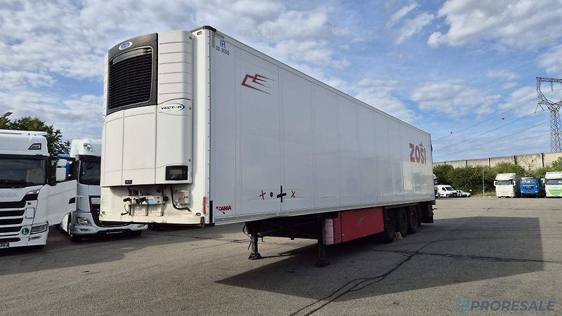 Schmitz SKO 24/L+CARRIER VECTOR 1550 - fotka 2 z 11