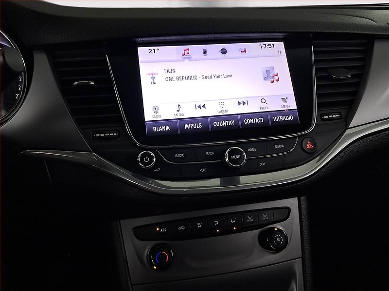 Opel Astra (2017) 1.6 CDTI, Navi, Tempomat - fotka 12 z 19