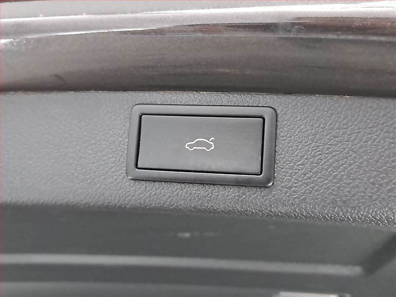 Škoda Superb (2012) 2.0 TDI, 4X4, Navi, Xenony - fotka 22 z 22