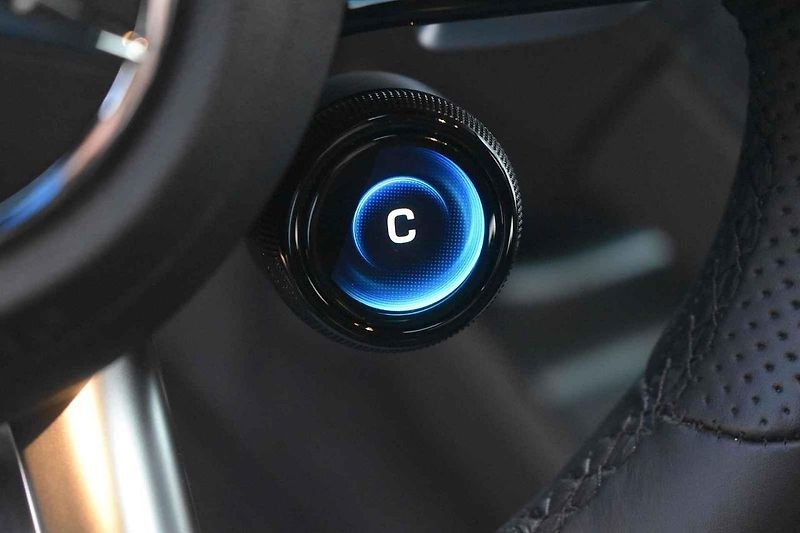 Mercedes AMG EQE 43 4Matic poslouží k reprezentaci i k zábavě