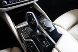 BMW Řada 5 530d xDrive Touring - náhled 13
