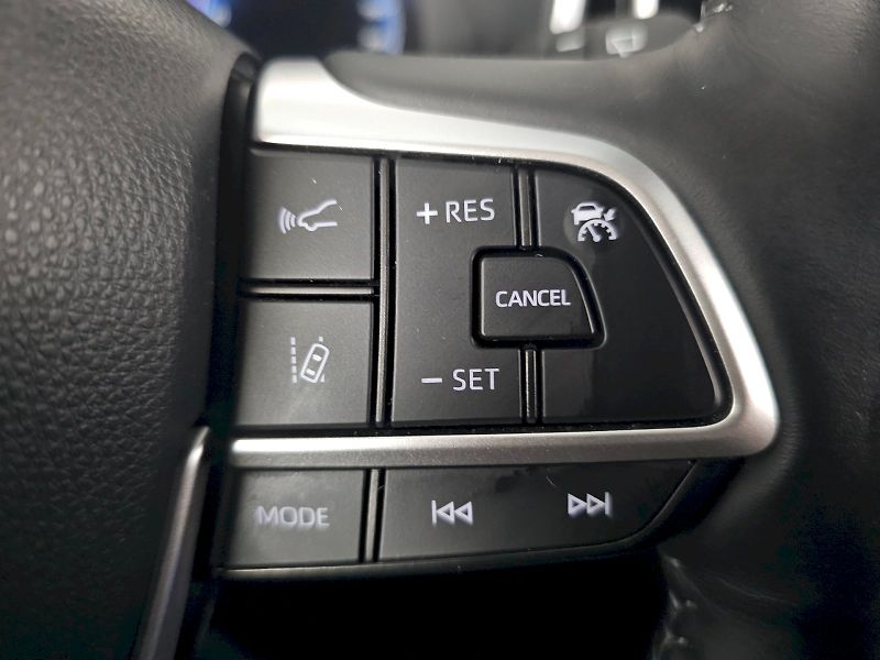 Toyota Highlander (2024) 2.5HEV 248k 4X4 EXECUTIVE - fotka 23 z 30