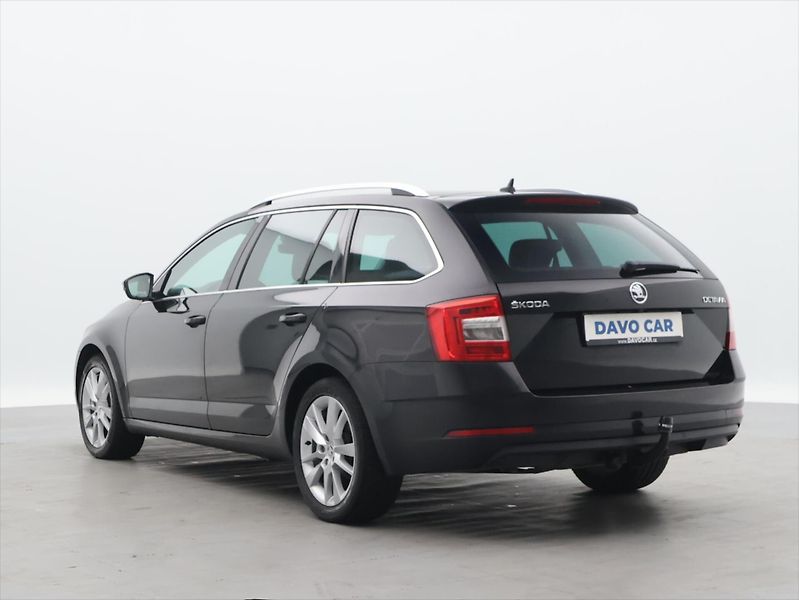 Škoda Octavia 1,6 TDI DSG Style+ LED Kůže - fotka 5 z 24