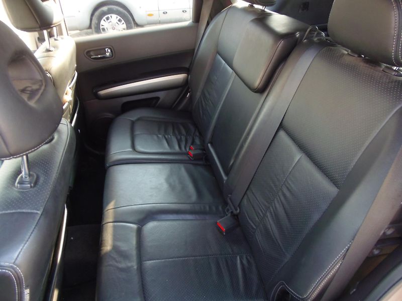 Nissan X-Trail (2010) 2.0 DCi 4x4 manuál ČR původ - fotka 11 z 23