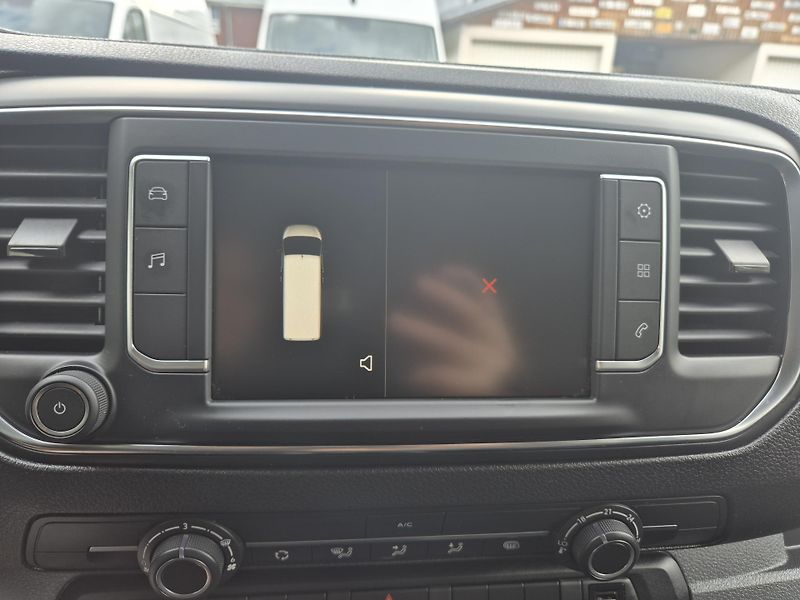 Opel Vivaro E FLEXSPACE L 6 MÍST - fotka 25 z 37