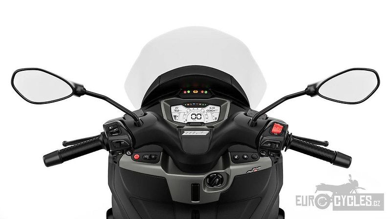 Piaggio (2026) MP3 310 E5+ AKCE - fotka 9 z 15