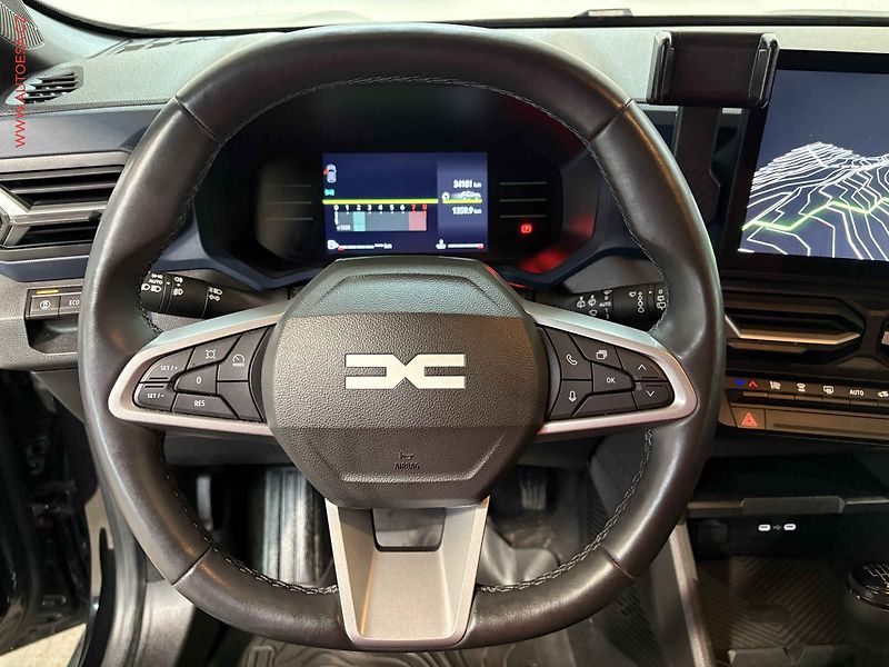 Dacia Duster (2024) 1.2 TCe, ČR, AC, LED, park - fotka 16 z 18