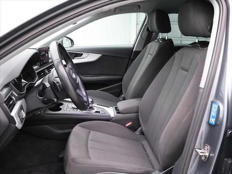 Audi A4 Avant 2,0 TDI 110kW Stronic LE - fotka 12 z 40