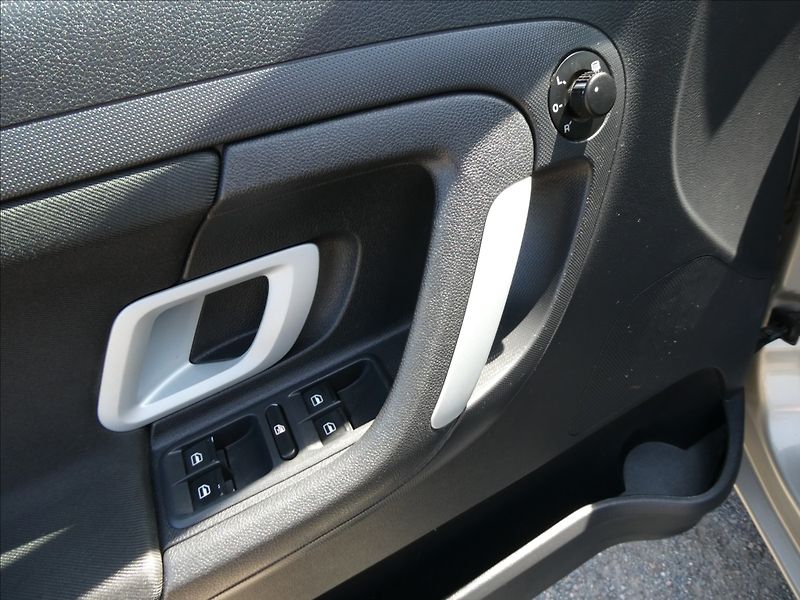 Škoda Roomster 1,4 i 16V závěs, serviska - fotka 31 z 49