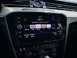 Volkswagen Passat 2.0TDI DSG R-Line 140kW 4M - náhled 9