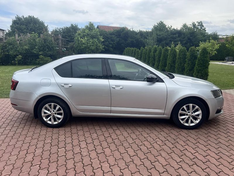 Škoda Octavia 1.5TSI 110KW,STYLE,DSG,ALU,DPH - fotka 8 z 43