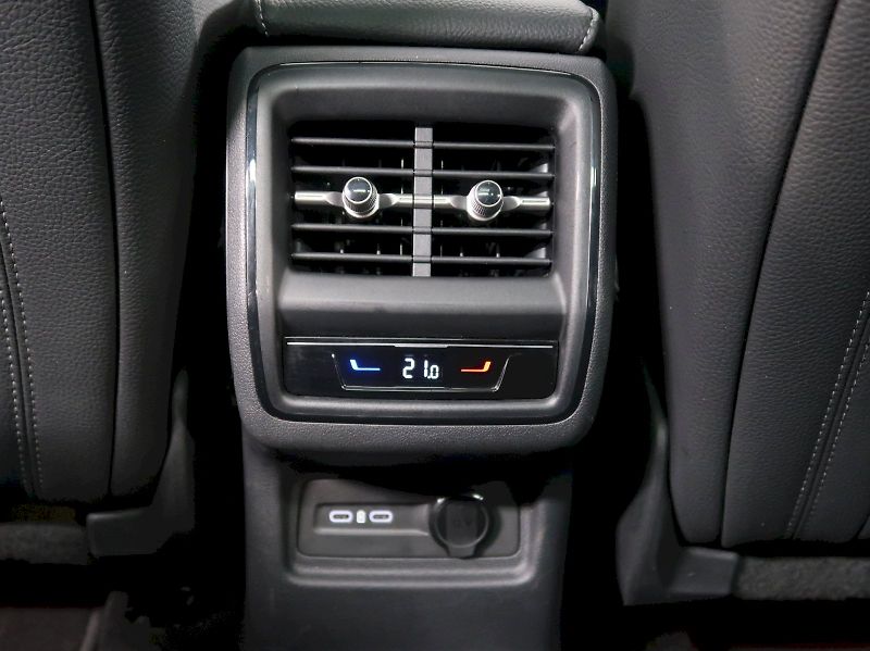 Škoda Kodiaq (2024) 2.0TDI 142KW 4x4 DSG PANORAMA - fotka 36 z 38
