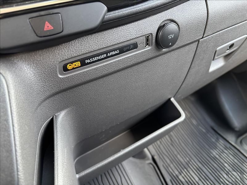 Ford Transit 0,0 Trend 68kWh 198kW269k L2 - fotka 35 z 40