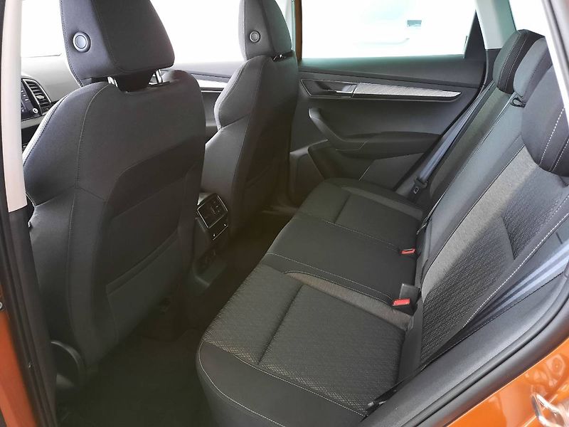 Škoda Karoq (2023) 2.0 TDI 4x4 (110kW/150k) DSG, - fotka 8 z 26