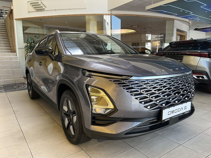 Omoda 5 (2025) 1.6 TGDI PREMIUM - fotka 3 z 15