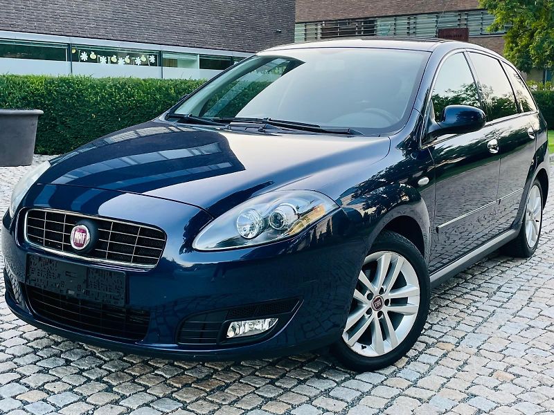 Fiat Croma 1.9D SENZORY SERVISKA TAŽNÉ - fotka 1 z 42