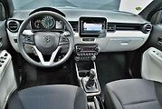 Suzuki Ignis.